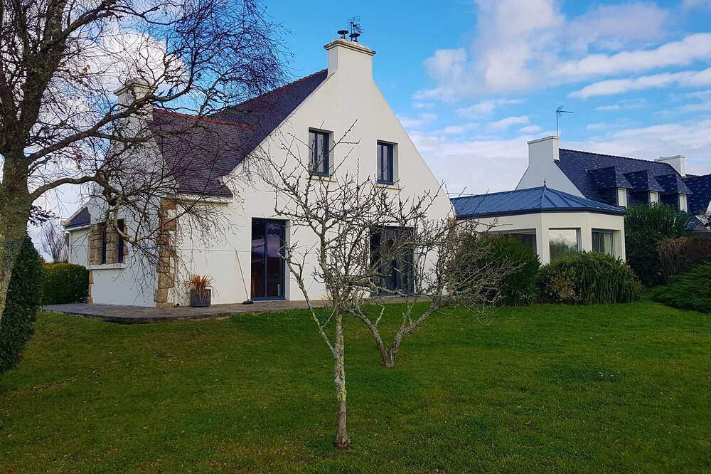 Lovely vacation villa 300m from the port and main beach of Audierne in Audierne, Côte de Cornouaille