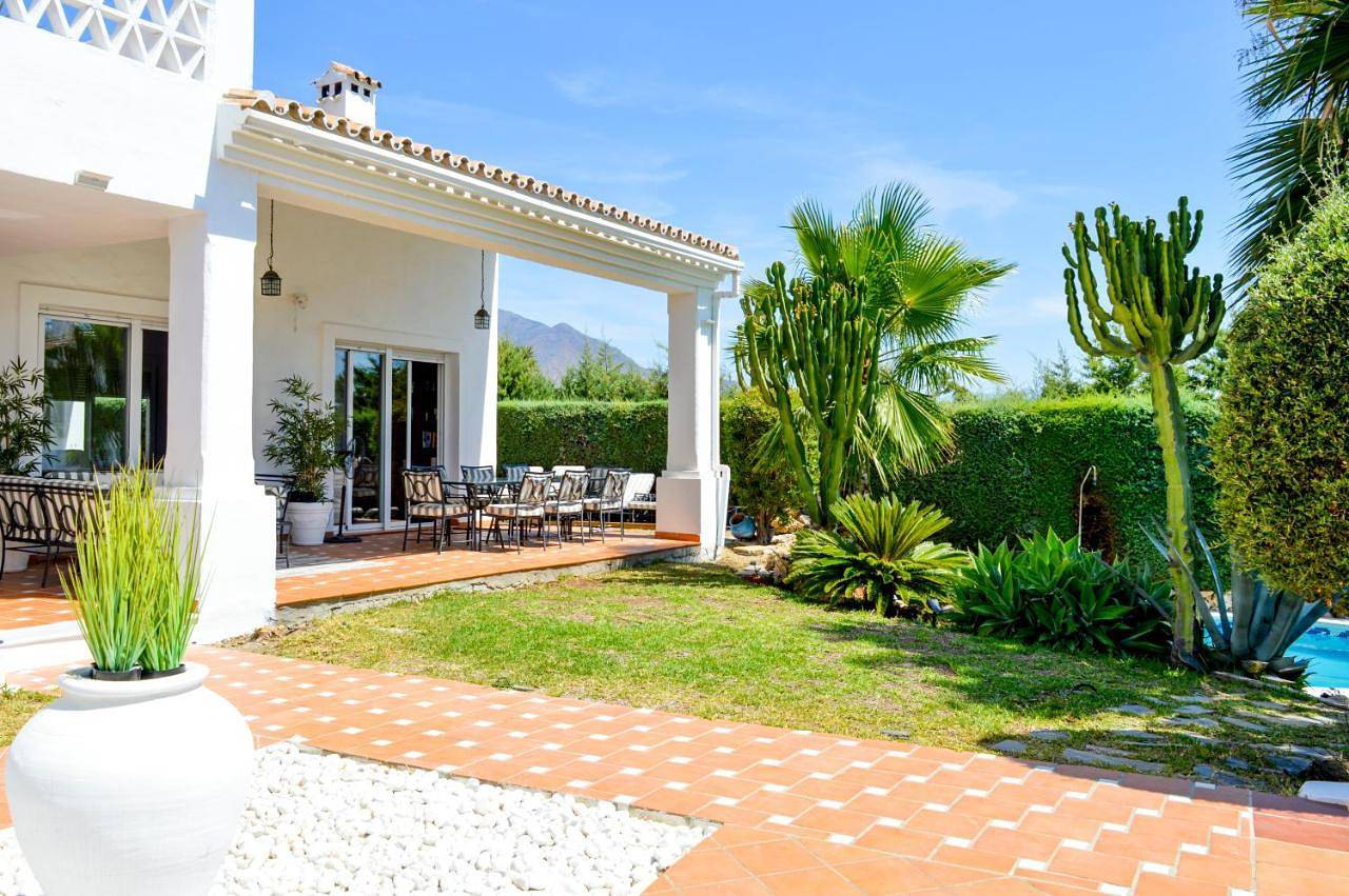 Villa Bendex Estepona Costa Del Sol in Casares del Sol, Casares