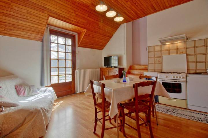 Gîte pour 2 personnes, avec balcon/terrasse et terrasse à Bagnères-de-Bigorre - 3