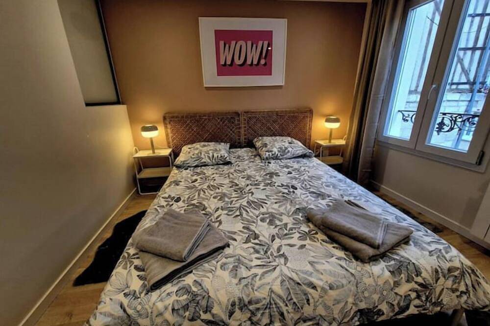 Entire apartment, Jacuzzi apartment with terrace in Vernon (Normandy), Évreux region