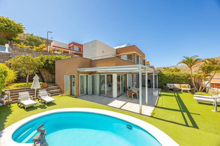 Casa rural para 4 personas, con balcón además de jardín y vistas en Salobre - 2