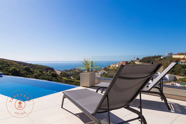 Villa voor 8 personen, with sauna and tuin as well as whirlpool in Torrox Costa