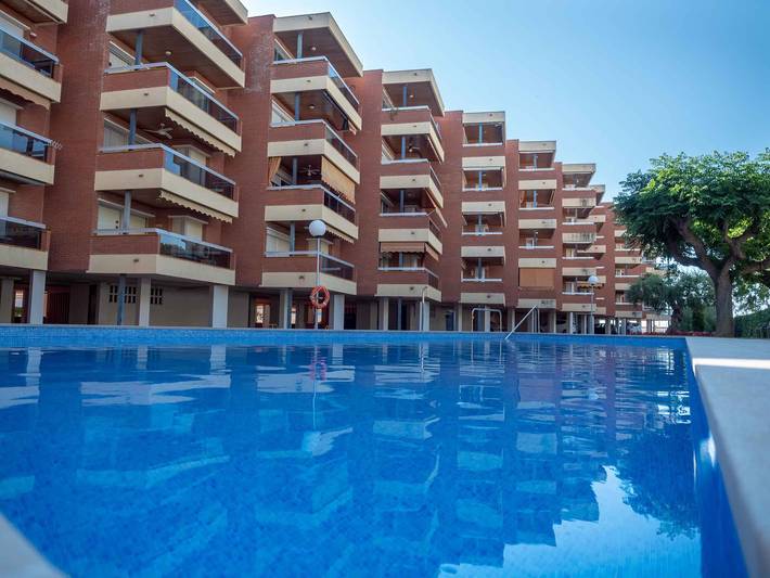 Apartahotel para 6 personas, con Balcón y Jardín en Cataluña