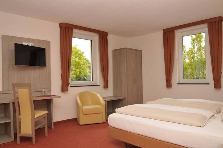 Doppelzimmer \"Moijisch\" _behindertengerecht - Vulkanhotel balance selfness in Steffeln, Naturpark Hohes Venn-Eifel