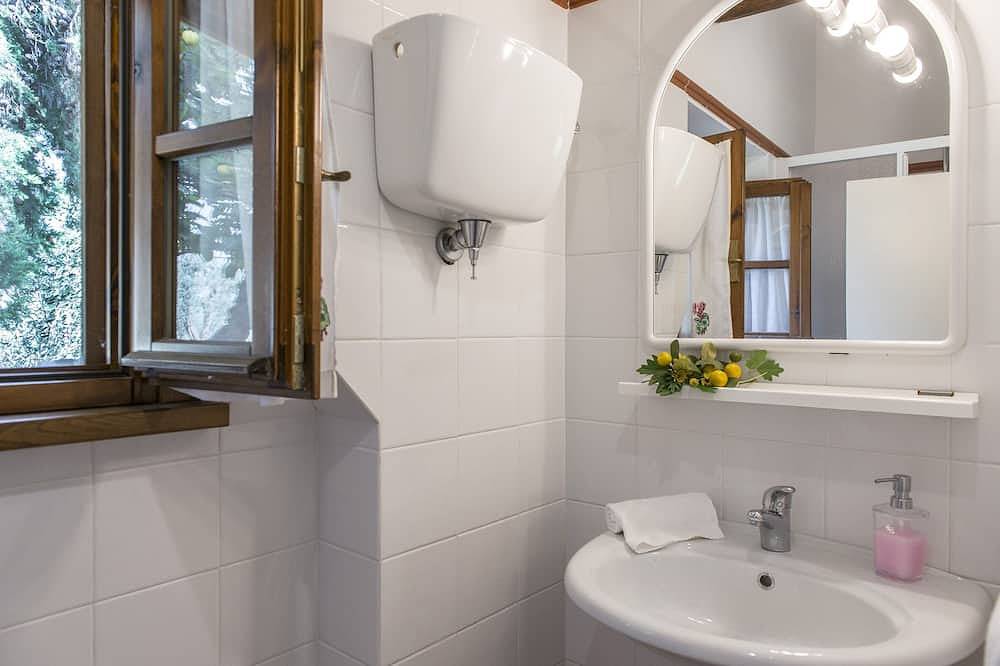 Casa Torrione 14, Emma Villas in Paciano, Perugia Province