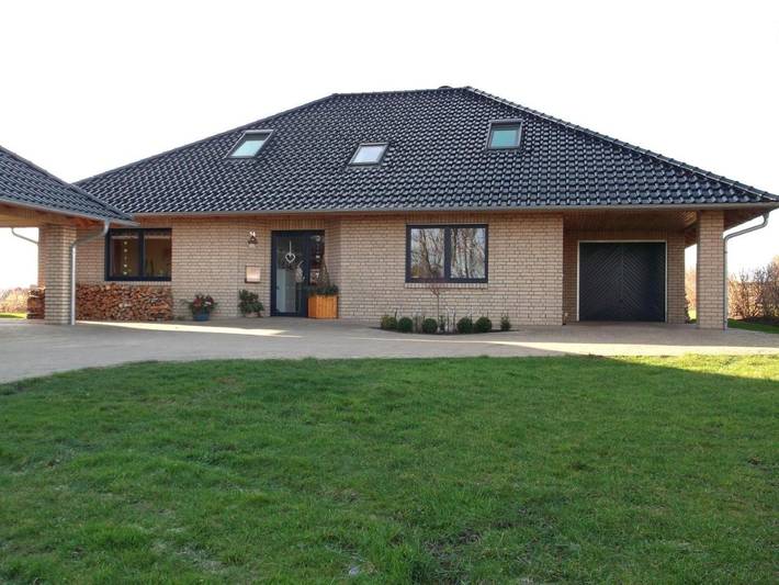 Ferienwohnung für 3 Personen, mit Terrasse und Ausblick