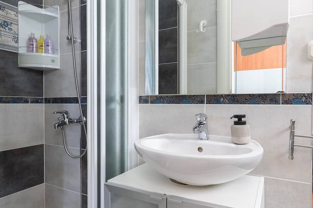 Peaceful Niza Villa, Cerca de la playa, piscina privada, vistas al mar, Para toda la familia in Podgora, Rivera de Makarska