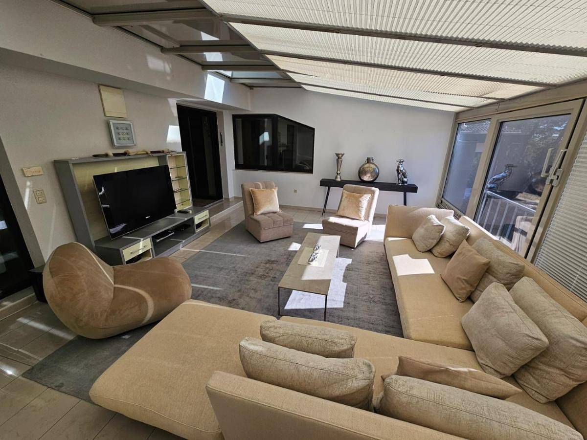 Villa with Private Pool in Vienne (Autriche), Danube Basse-Autriche