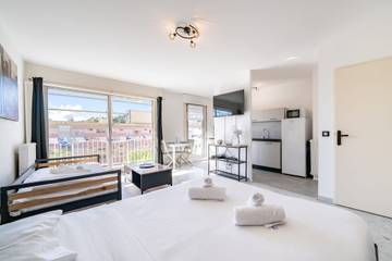 Location De Vacances pour 4 Personnes dans Vallauris, Région de Cannes, Photo 4