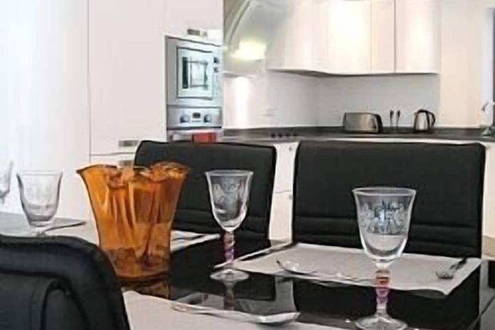 Hervorragende Privatvilla - Erstklassige Lage, 4 Minuten Strand, Meerblick, WIFI, BBQ, A / C in Vale do Lobo, Almancil