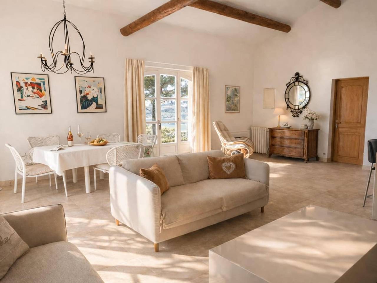Maison de vacances ensoleillée en Provence in Séguret, Vaucluse