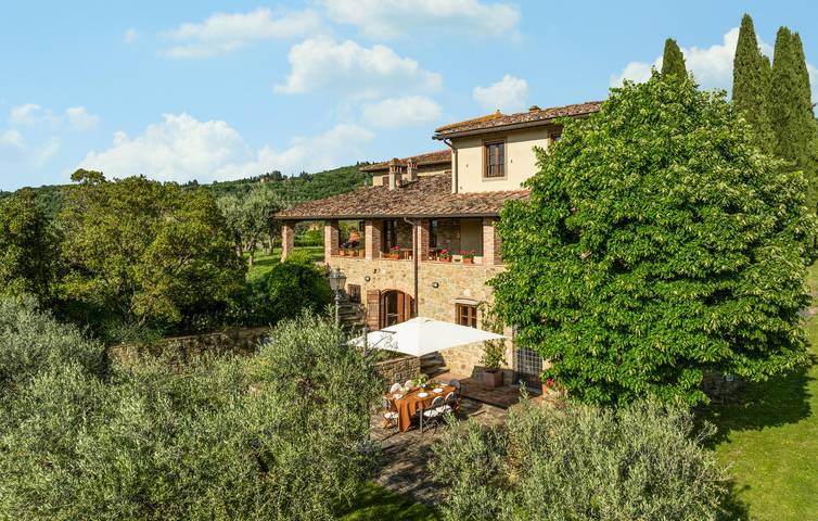 Geräumige Wohnung mit Pool, Parkplatz & WiFi in Arezzo, Arezzo Provinz
