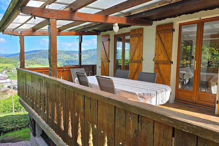Gîte pour 5 personnes, avec Balcon ainsi que Jardin et Sauna à Gerbamont