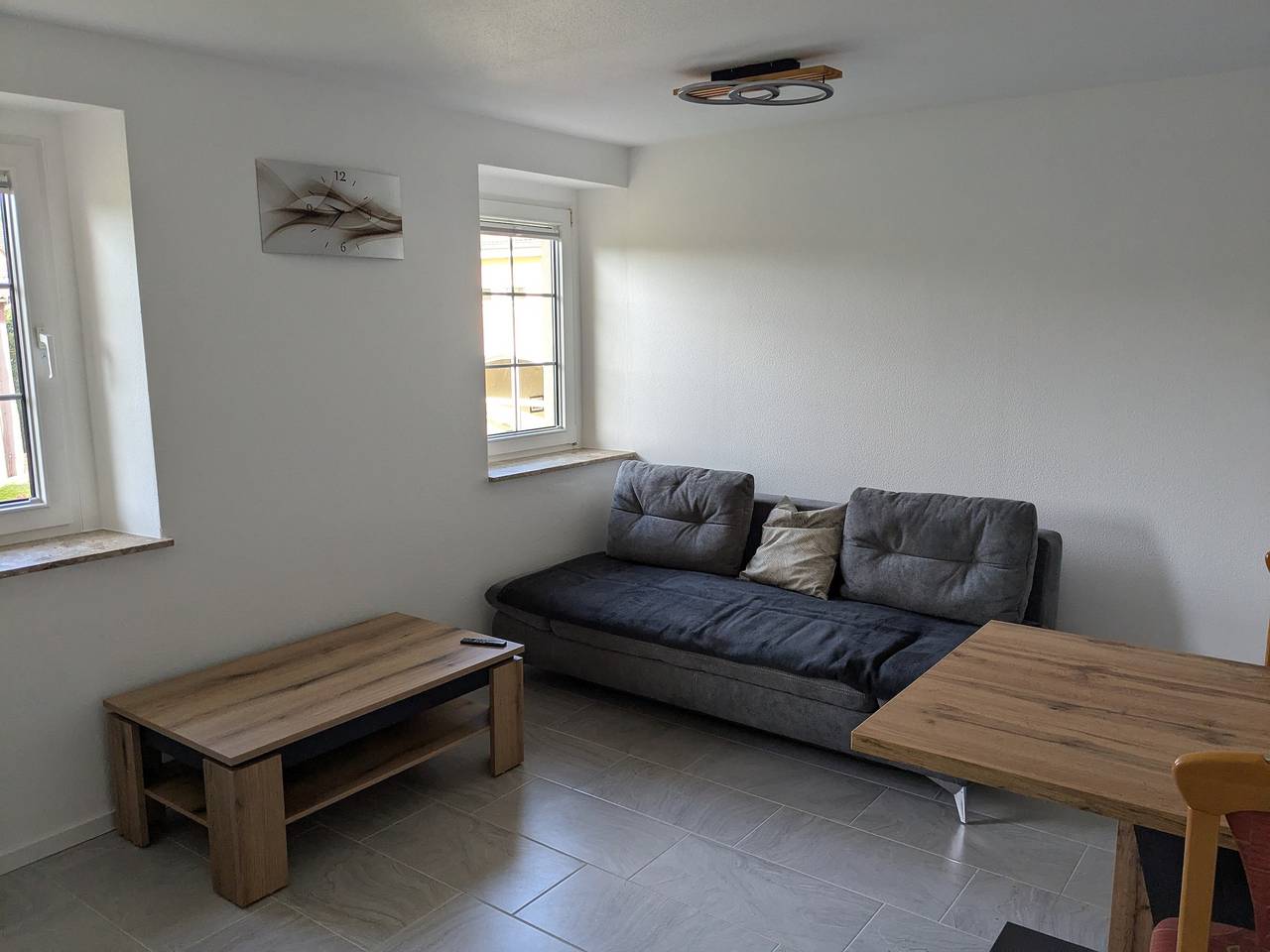 Entire apartment, Apartment 'Ferienwohnung Wiesenduft' with Shared Pool, Shared Terrace and Wi-Fi in Klipphausen, Region Meissen