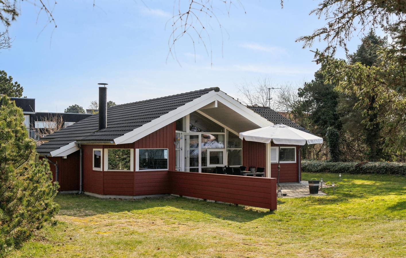 Feriehus for 6 personer med terrasse in Skødshoved, Knebel