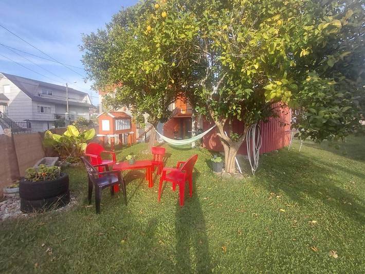 Apartamento para 6 personas, con jardín y vistas en Vilaboa