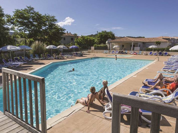 Appartement de vacances pour 8 personnes, avec terrasse ainsi que jardin et bassin pour enfant dans Haute-Corse - 3