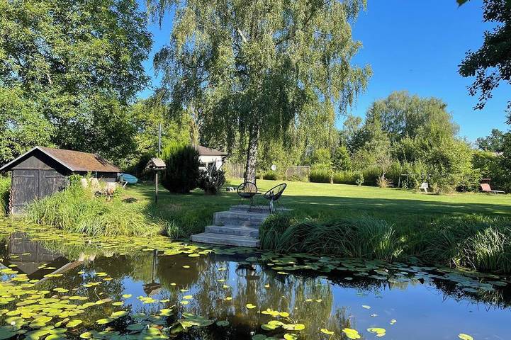 Ferienhaus für 2 Personen, mit Garten und Terrasse, mit Haustier in Mirow