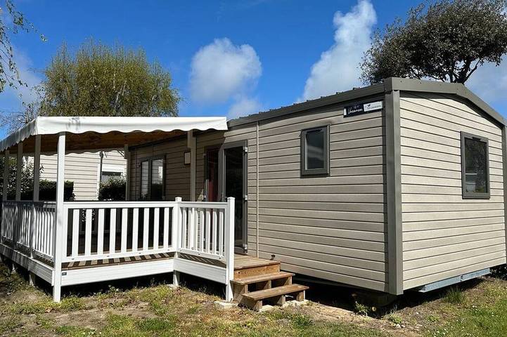 Mobil home pour 5 personnes dans Plage De La Paree Du Jonc