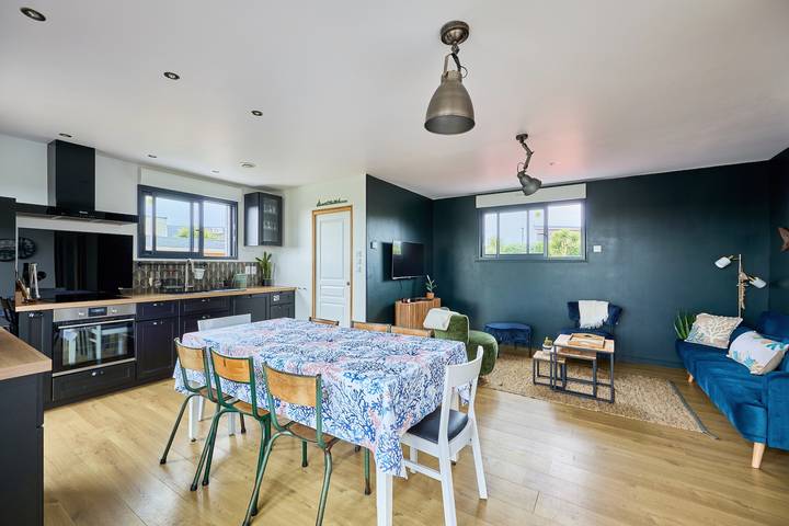 Location de vacances pour 6 personnes, avec terrasse et jardin, animaux acceptés à Les Moitiers-d'Allonne - 2