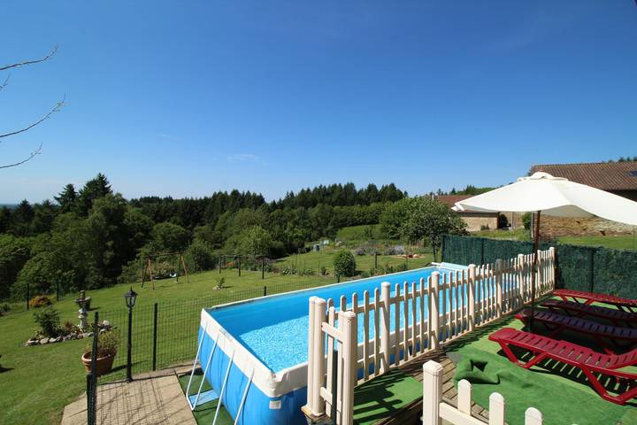 Gîte pour 6 personnes, avec terrasse ainsi que jardin et piscine, animaux acceptés à Dournazac - 2