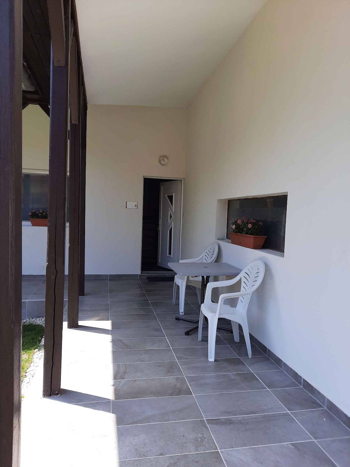 Ganze Ferienwohnung, Ferienwohnung mit Klimaanlage und Internet  in Balatonboglar, Plattensee Südufer