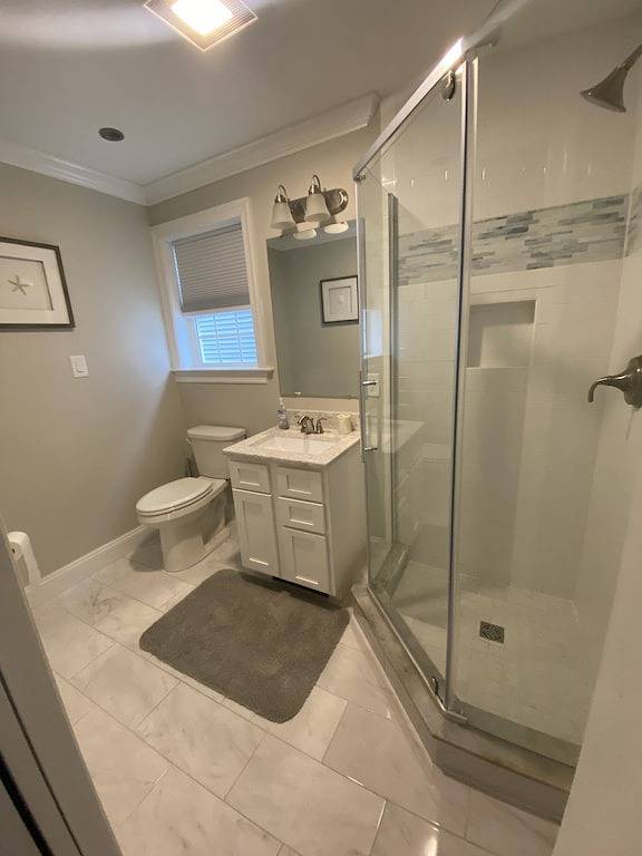 Vacation rental for 10 people, with hot tub and balcony as well as yard in Toms River