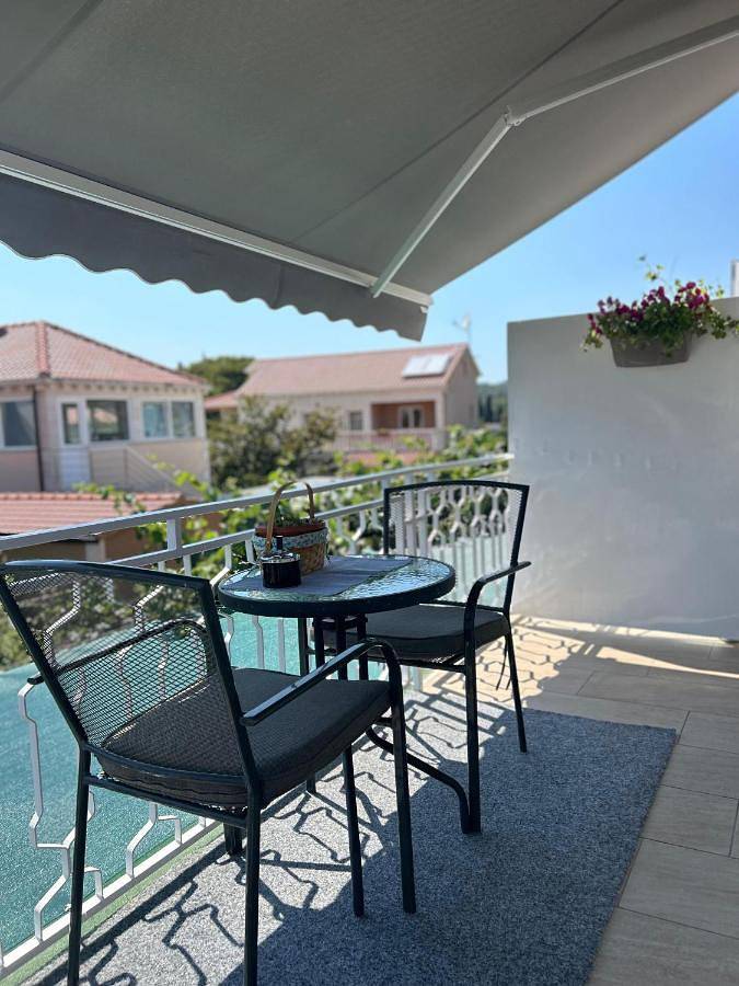 Maison d’hôte pour 3 personnes, avec jardin ainsi que vue et balcon en Korcula - 4