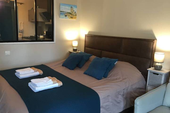 Gîte pour 4 personnes, avec terrasse et jardin dans Port de Plaisance des Sablons - 2