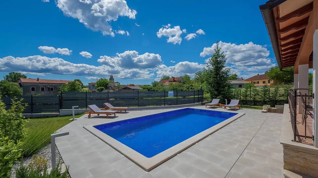 Villa für 6 Personen (160 m²) in Tinjan in Tinjan, Istrie centrale
