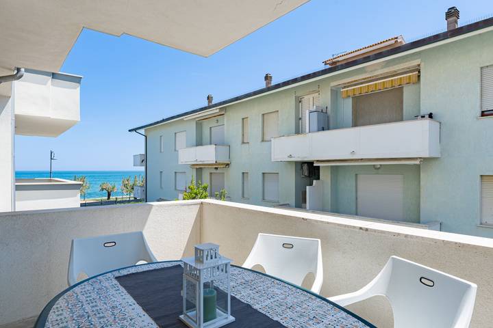Appartamento per 4 persone, con Balcone a Fossacesia Marina