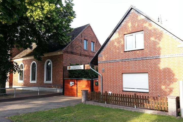 Ferienhaus für 20 Personen, mit Terrasse und Garten sowie Sauna