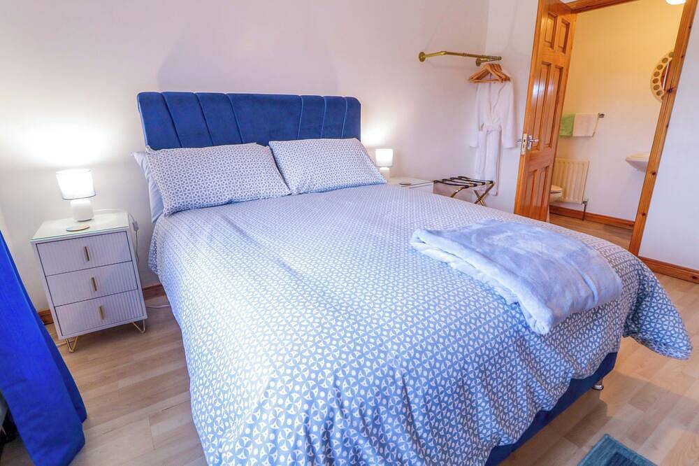 Primrose Seaside Escape, family friendly, with open fire in Portrush in Portrush, Grafschaft Londonderry