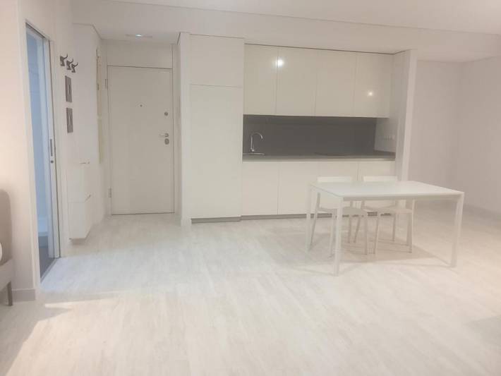 Gîte pour 2 personnes, avec terrasse à Manises - 4