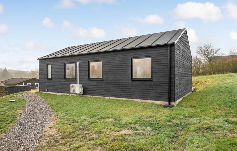 Holiday home for 6 people with terrace in Bakkebølle, Vordingborg