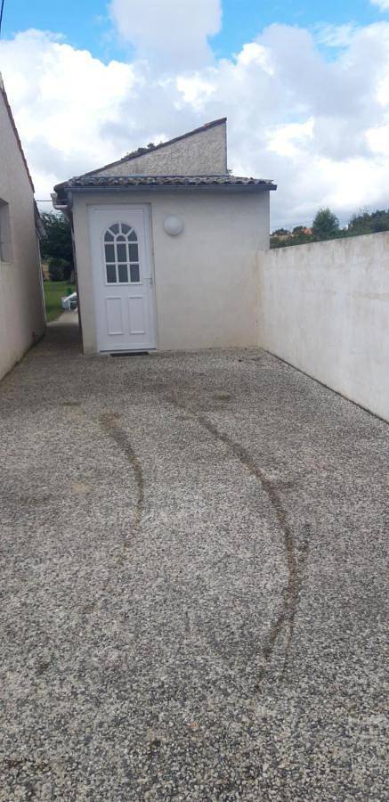 Gîte pour 2 personnes, avec terrasse à Rétaud - 2