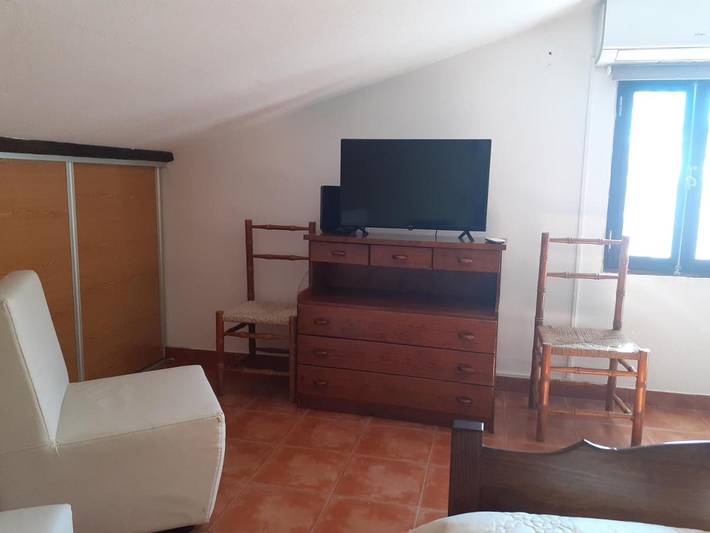 Casa rural para 2 personas, con Jacuzzi y Terraza además de Jardín y Piscina en Monchique - 2
