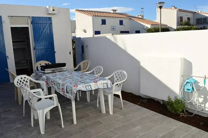 Villa pour 6 personnes, avec terrasse, animaux acceptés dans Port Leucate - 2