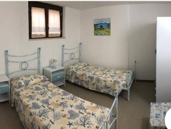 Gîte pour 5 personnes, avec jardin à Porto Pino - 4