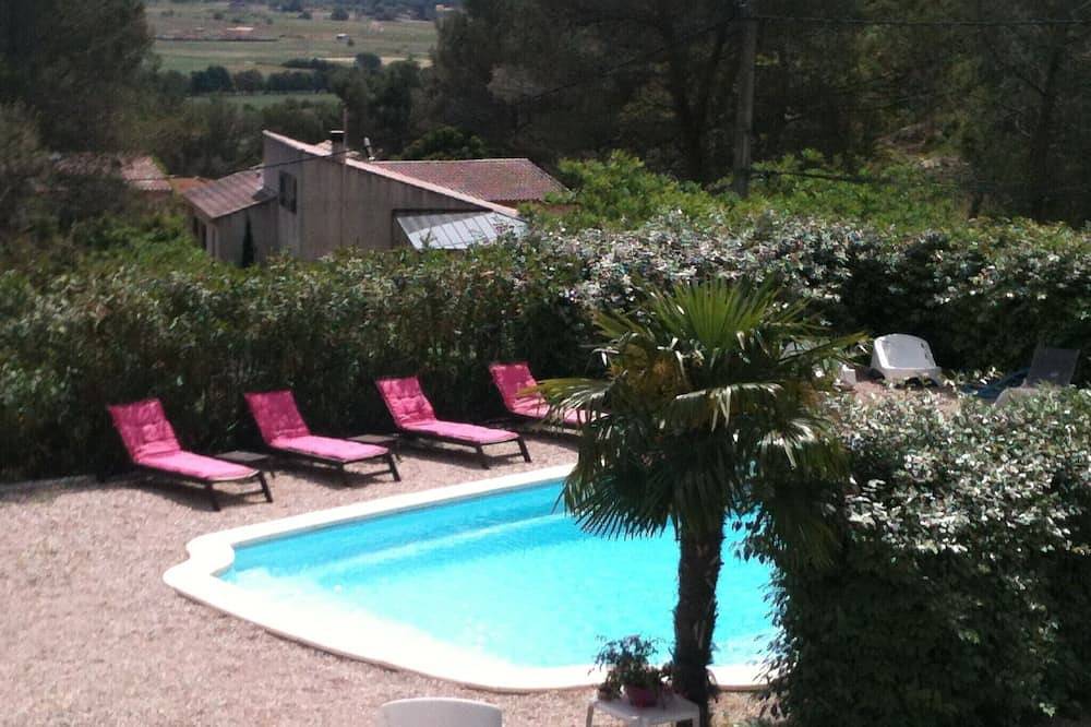Proche Cassis S/ M La Ciotat Villa T4 .Piscine Privee Clim- in Cuges-les-Pins, Marseille region