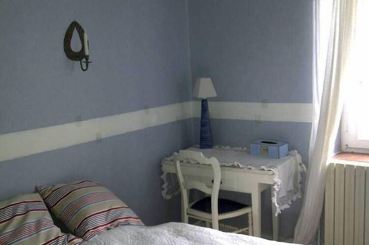 Location de vacances pour 8 personnes, avec terrasse et jardin à Planchez - 4