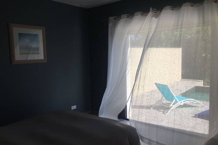 Location de vacances pour 6 personnes, avec terrasse et jardin à Saint-Alban-Auriolles - 4