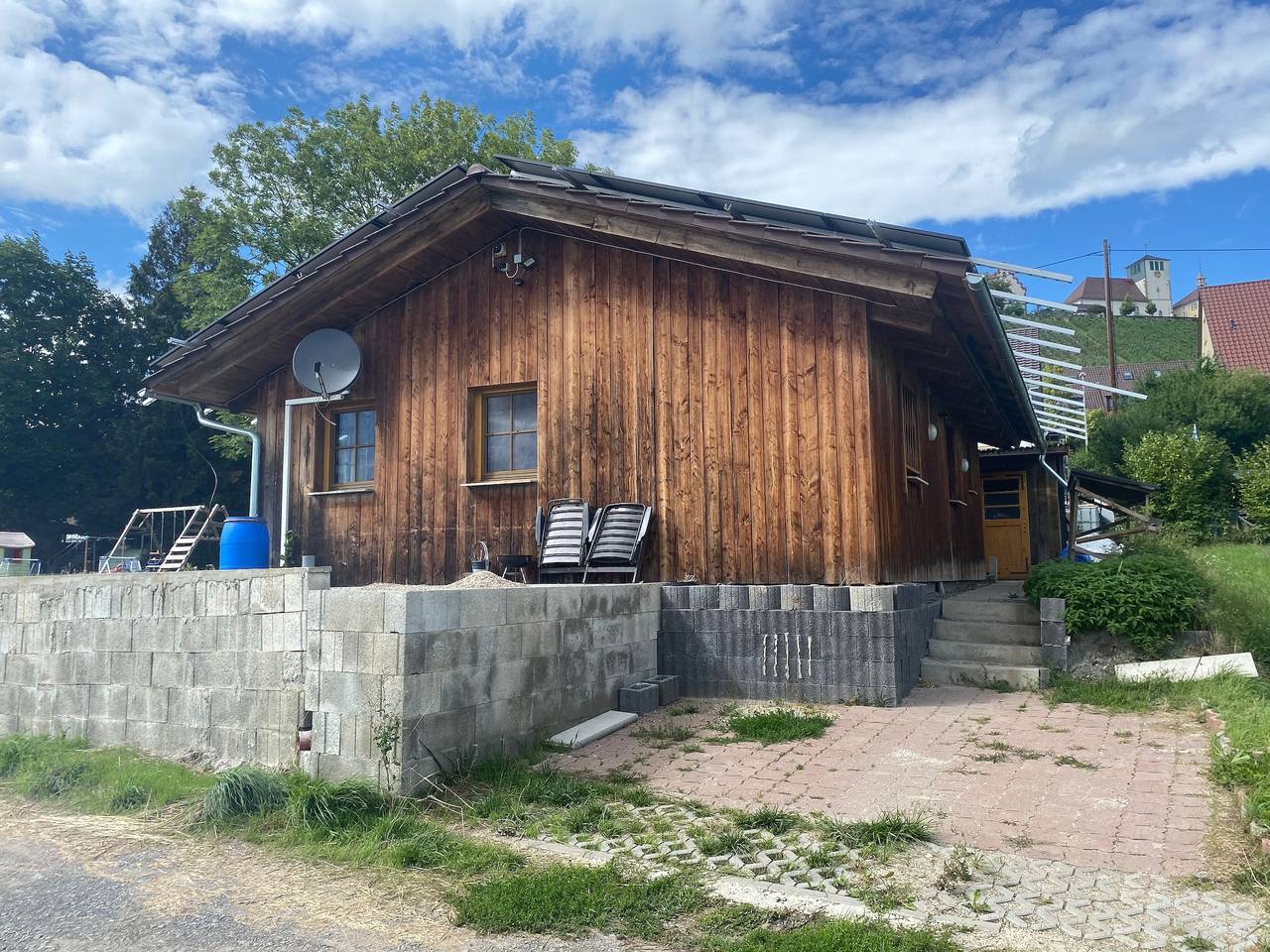 Ganze Wohnung, Apartment 'Ferienwohnung, 100 qm' mit gemeinsamer Terrasse, gemeinsamem Garten und Wlan in Hohenhaslach, Sachsenheim
