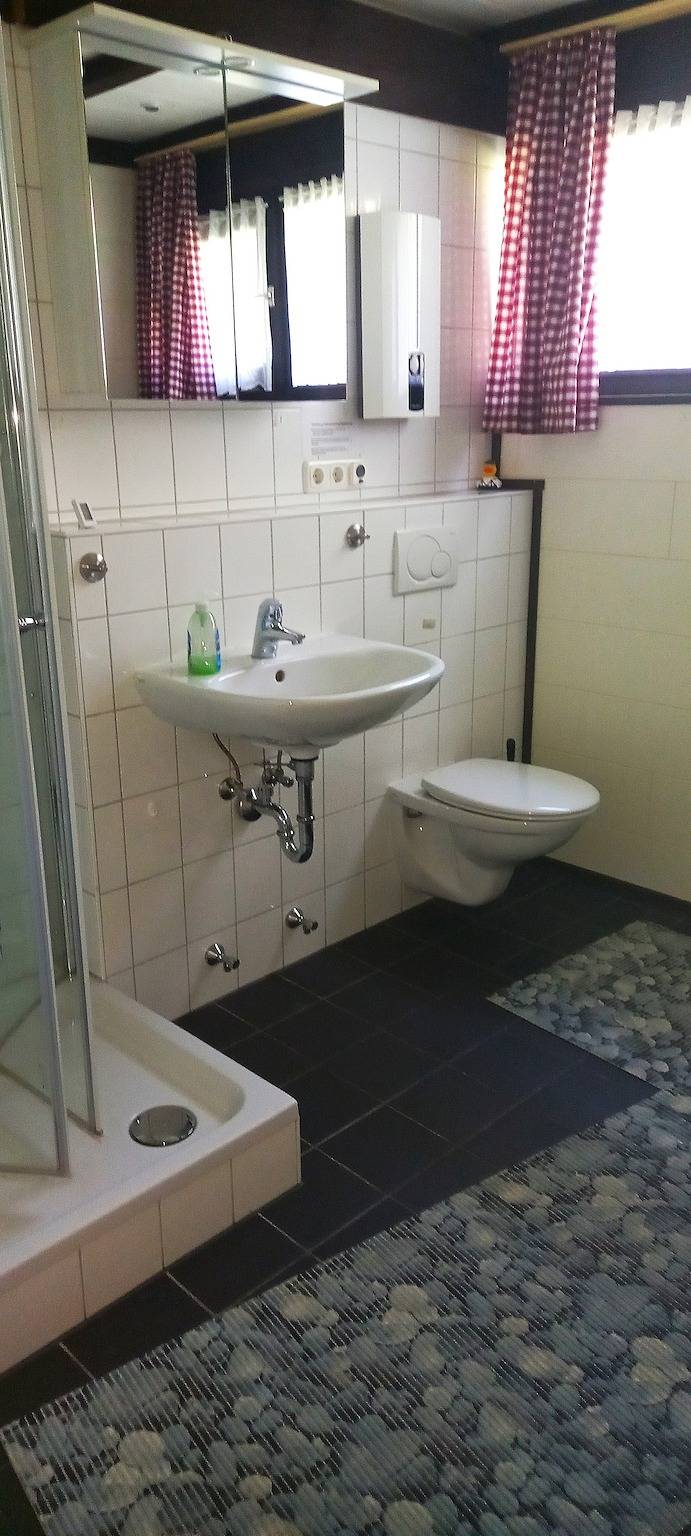 Ganze Ferienwohnung, Ferienpark Vorauf Ferienwohnung Zirbelweg 11b - Ferienwohnung Zirbe 11b in Siegsdorf, Bayerische Alpen