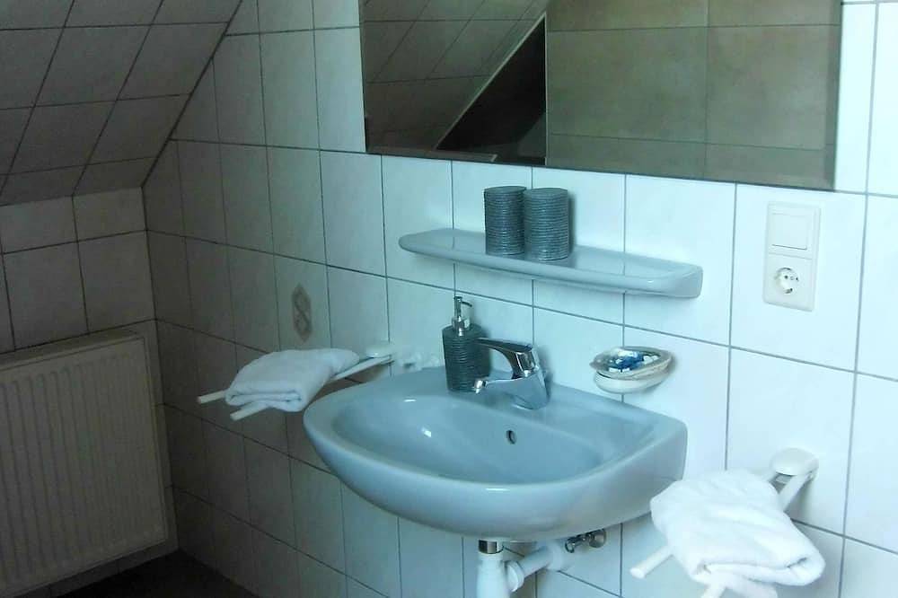 Ganze Wohnung, Doppelzimmer für 2 Gäste mit 55m² in Krummhörn in Grimersum, Krummhörn