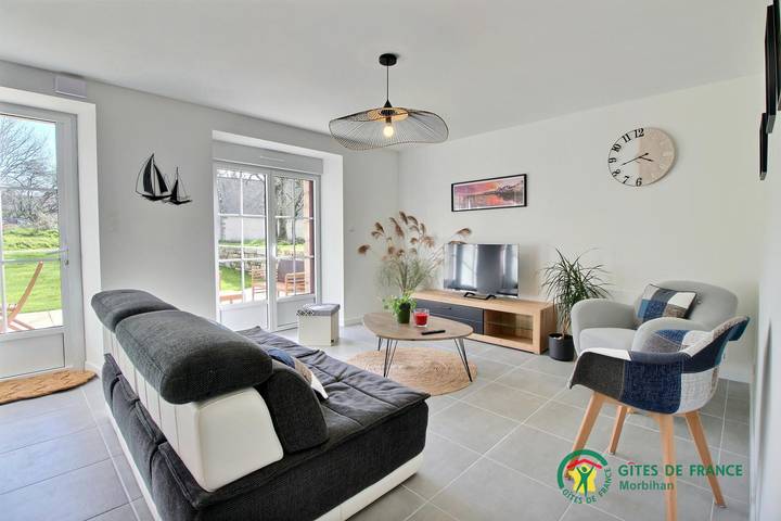 Gîte pour 8 personnes, avec terrasse et jardin à Belz - 3