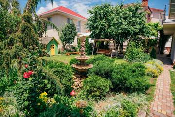 Maison d’hôte pour 3 personnes, avec vue ainsi que jardin et piscine à Odessa