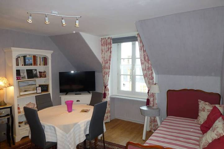 Gîte pour 3 personnes, avec jardin dans Plage Longchamp - 2