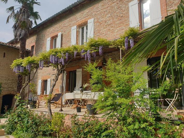 Appartement de vacances pour 2 personnes, avec Terrasse et Jardin ainsi que Piscine et Vue
