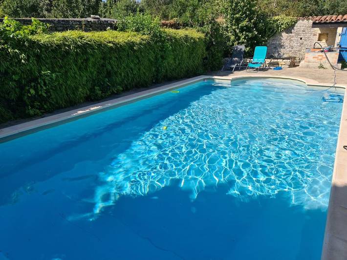 Location de vacances pour 6 personnes, avec jardin et piscine, adapté aux familles à Saint-Mard - 4